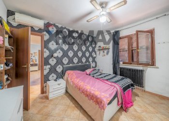 Camera / camera da letto - Villa Via Tanaro
 
30, Ardea - photo 33