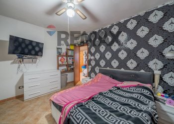 Camera / camera da letto - Villa Via Tanaro
 
30, Ardea - photo 34