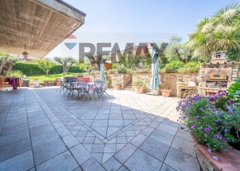 Terrazza - Semi-detached house Via Grotte Maria
 
1, Frascati - photo 7