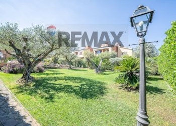 Giardino - Semi-detached house Via Grotte Maria
 
1, Frascati - photo 6