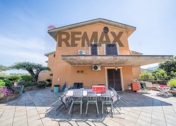 Casa all\'aperto - Semi-detached house Via Grotte Maria
 
1, Frascati - photo 4