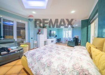 Camera / camera da letto - Semi-detached house Via Grotte Maria
 
1, Frascati - photo 25