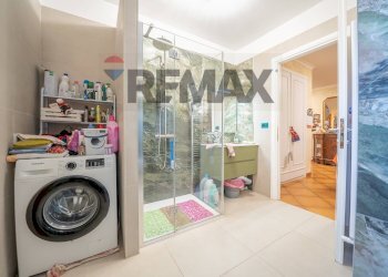 Bagno - Semi-detached house Via Grotte Maria
 
1, Frascati - photo 32