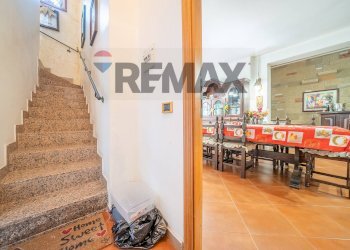 Scale - Semi-detached house Via Grotte Maria
 
1, Frascati - photo 48