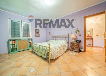 Camera / camera da letto - Semi-detached house Via Grotte Maria
 
1, Frascati - photo 56