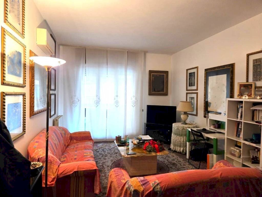 Salone - Trilocale via Isonzo, 6, Sesto San Giovanni - foto 3