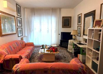 Salone - Three-room apartment via Isonzo, 6, Sesto San Giovanni - photo 8