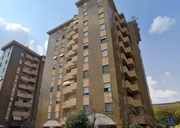 Facciata - Three-room apartment via Isonzo, 6, Sesto San Giovanni - photo 25