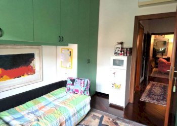 Camera da letto - Trilocale via Isonzo, 6, Sesto San Giovanni - foto 18