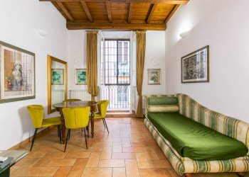 Salone - Two-room apartment via della Reginella, 6, Roma (neighborhood Centro Storico) - photo 5