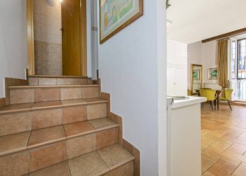 Scala - Two-room apartment via della Reginella, 6, Roma (neighborhood Centro Storico) - photo 14