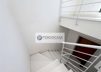 Foto 4 - Trilocale Via Renis
 
8, Otranto - foto 4