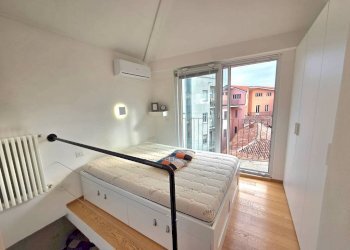 Camera da letto - Two-room apartment via Cesare Battisti, Asti - photo 11