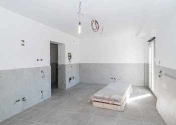 Dettagli - Stabile - Palazzo via Ostiense, 1407, Roma - foto 19