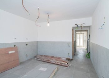 Dettagli - Stabile - Palazzo via Ostiense, 1407, Roma - foto 25