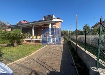 Foto 1 - Villa Via Delle Mimose, Ardea - photo 1