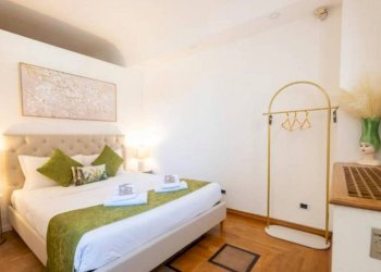 Camera da letto - Trilocale via Margutta, Roma (zona Centro Storico) - foto 17