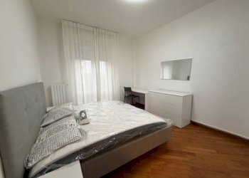 Camera da letto - Four-room apartment via Elia Rainusso, Modena - photo 26