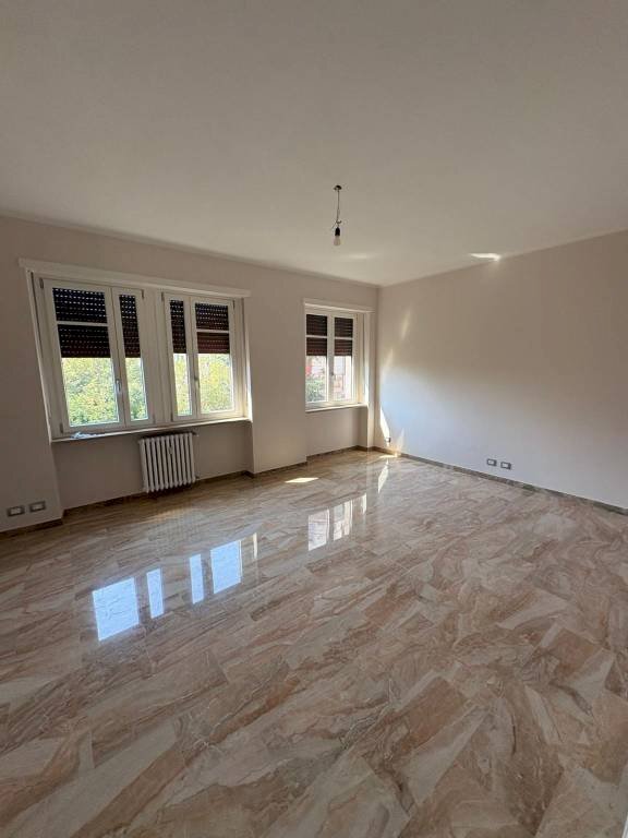 Soggiorno - Appartamento corso 4 Novembre, 56, Alessandria - foto 3