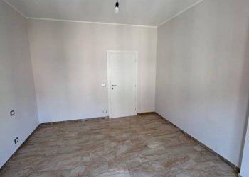 Camera da letto - Appartamento corso 4 Novembre, 56, Alessandria - foto 19