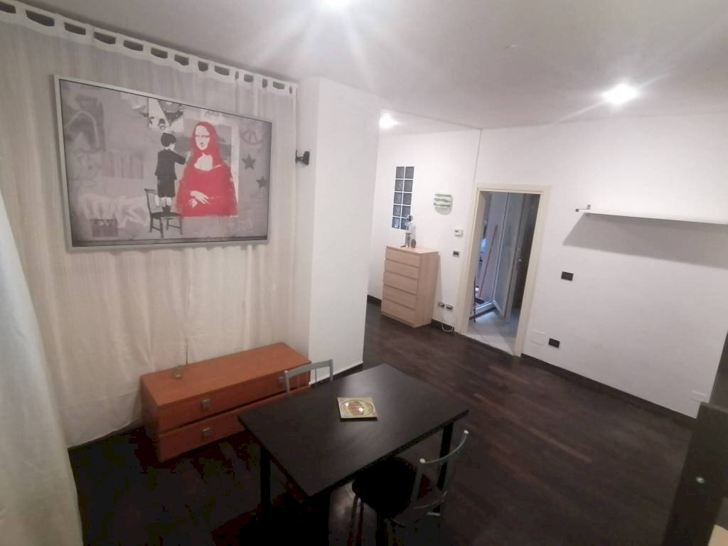 Soggiorno - Bilocale via Nosadella, Bologna (zona Costa Saragozza) - foto 2