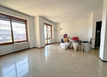 Salone - Quadrilocale via Niccolò Paganini, 34, Monza - foto 2