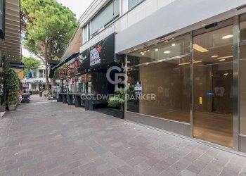 Foto 6 - Shop Viale Ceccarini
 
57, Riccione - photo 6