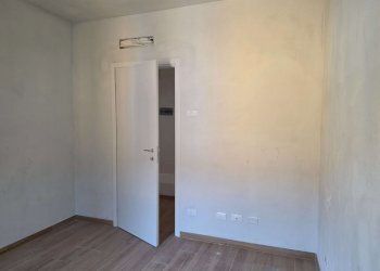 camera doppia - Trilocale via Dante Alighieri, Bagnolo Cremasco - foto 17