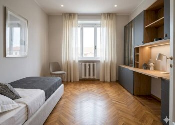 Camera da letto - Three-room apartment viale Stazione, 1BIS, Moncalieri - photo 17