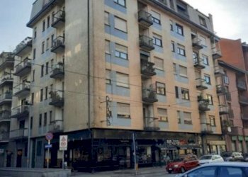 Immagine 2026-04-28 181510 - Three-room apartment at auction via Nizza, 143, Torino (neighborhood San Salvario) - photo 5