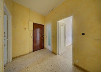 Ingresso - Bilocale via Ancina, 39, Torino (zona Regio Parco) - foto 4