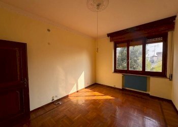Camera da letto - Trilocale via Domenico Chiodo, Genova (zona Castelletto) - foto 13