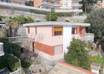 Facciata - Trilocale via Domenico Chiodo, Genova (zona Castelletto) - foto 20