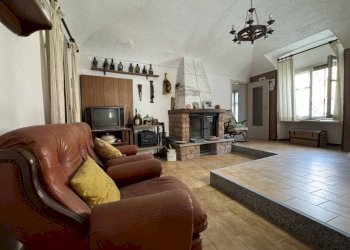 Sala da pranzo - Rustic via Roma, 21, Piea - photo 4