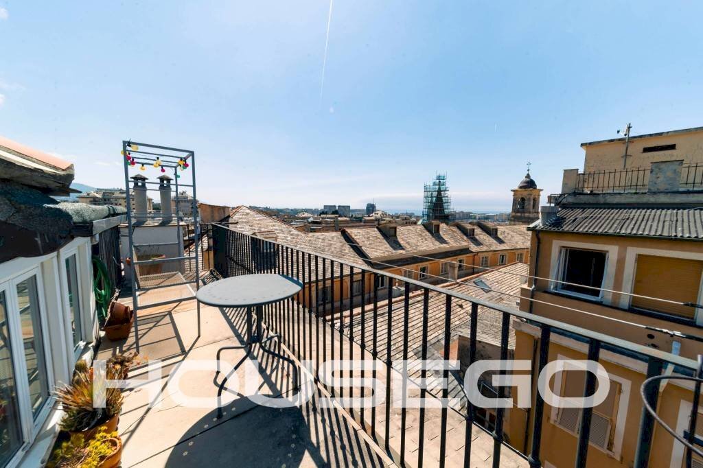 Balcone - Bilocale via Palestro, 19, Genova (zona Castelletto) - foto 1