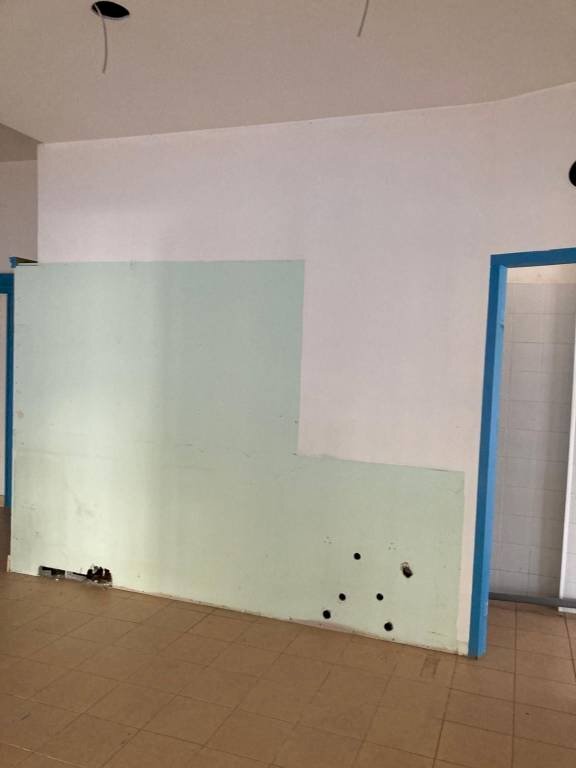Salone - Shop via Magliano, Massa - photo 3