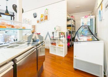 Interno non residenziale - Pasticceria viale Ludovico Ariosto, Rimini - foto 4