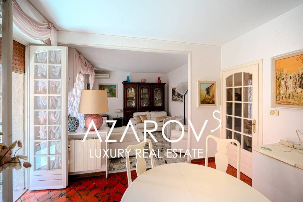 Salone - Appartamento corso Genova, 58, Ventimiglia - foto 2
