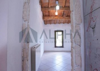 Corridoio - Villa traversa Savini, Bagnacavallo - photo 19