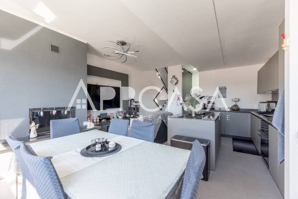 Interno non residenziale - Three-room apartment via Palmiro Togliatti, 6, Fiano Romano - photo 1