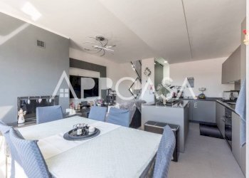 Interno non residenziale - Three-room apartment via Palmiro Togliatti, 6, Fiano Romano - photo 1
