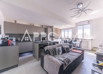Salone - Three-room apartment via Palmiro Togliatti, 6, Fiano Romano - photo 3