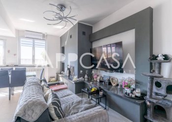Salone - Three-room apartment via Palmiro Togliatti, 6, Fiano Romano - photo 14
