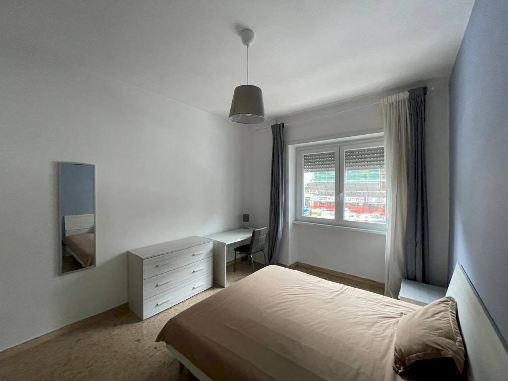 Camera da letto - Terreno non edificabile via Appia Nuova, 555, Roma - foto 3