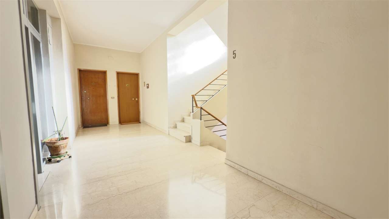 Apartment Modena (neighborhood Circoscrizione 1) - photo 1