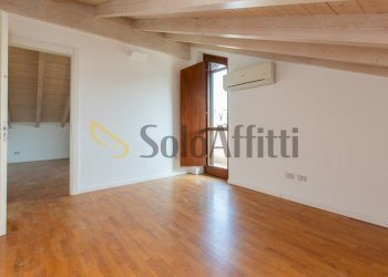 001-50.jpg - Terraced Villa Via E. Mattei 42, Gorla Maggiore - photo 19