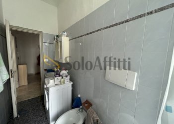 bagno 1.jpg - Trilocale Via Cumiana 44, Torino (zona San Paolo) - foto 23