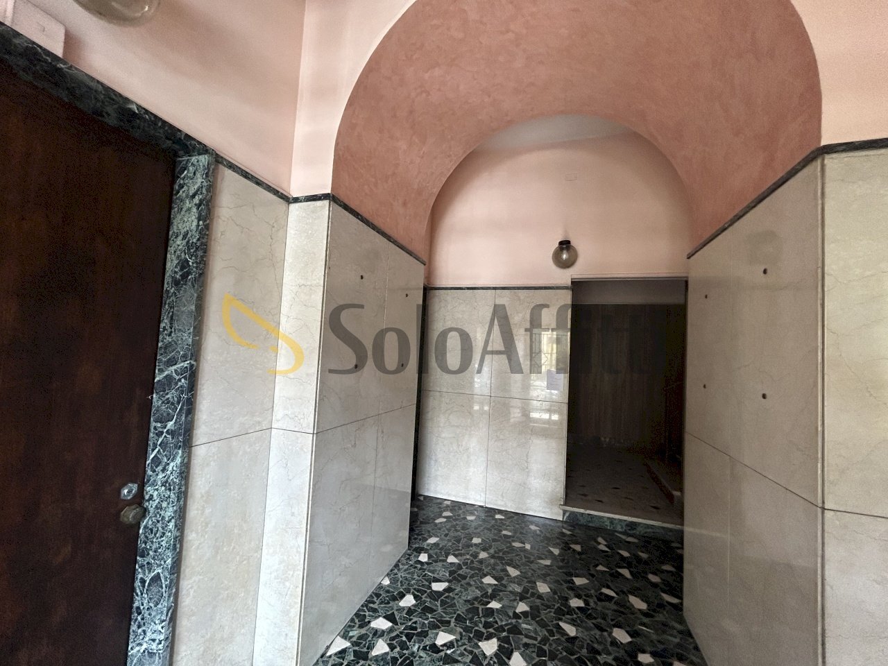 ANDRONE 1.jpg - Three-room apartment Via Francesco Cigna 6, Torino (neighborhood Valdocco) - photo 3