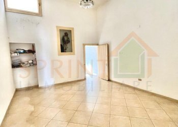 2.jpg - Casa indipendente Via Castellana 110, Conversano - foto 2