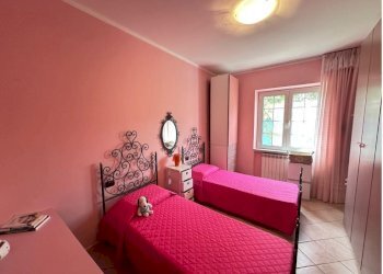 lu15.jpg - Portion of a house Luni - photo 14